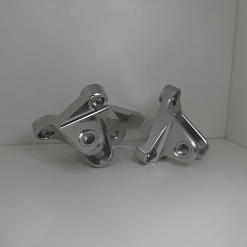 Chrome Ultra Bee Peg Mount