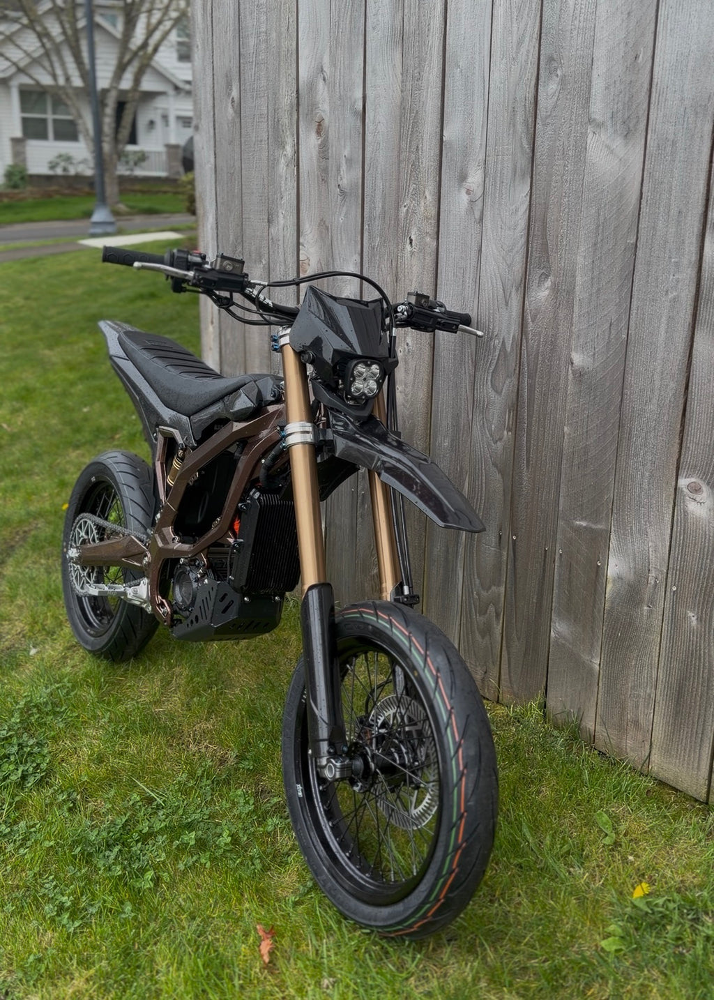 Ultra Bee Baja Light